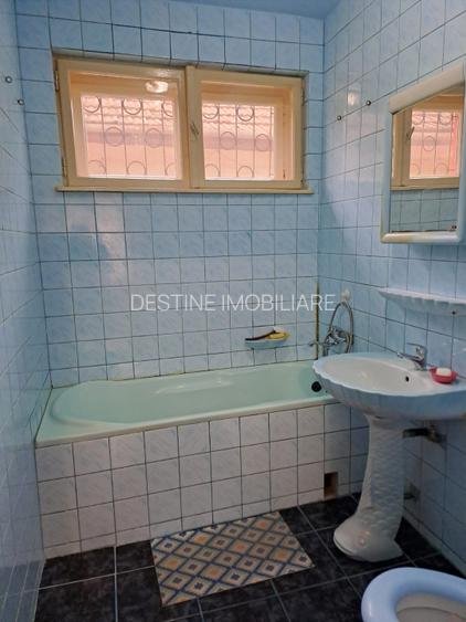 CASA DE VANZARE IN HD - 8