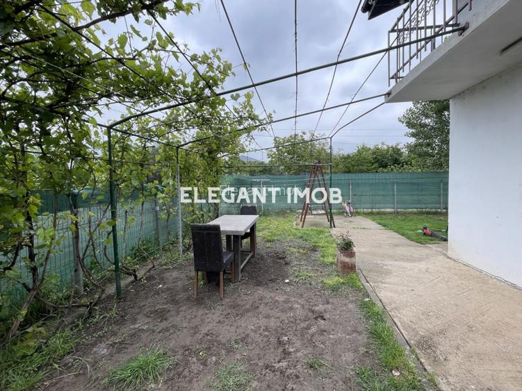 Vila in Tunari in Cartierul Florilor - 19