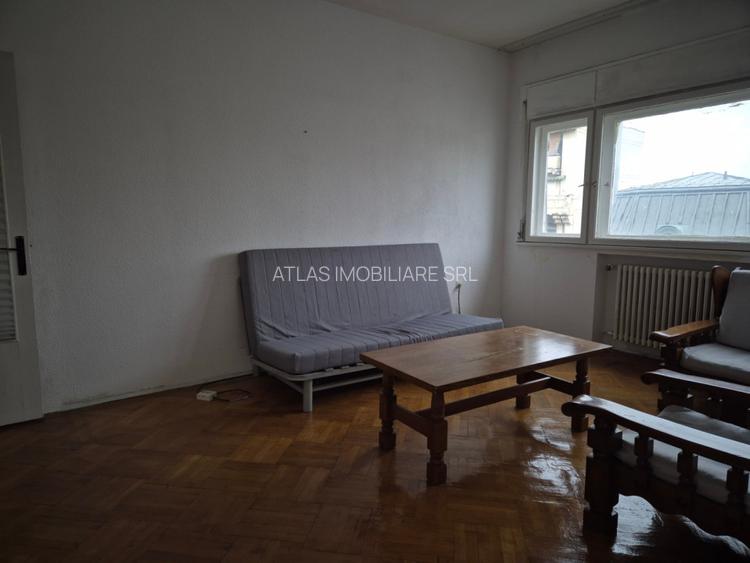 Universitate - Calea Victoriei - 3