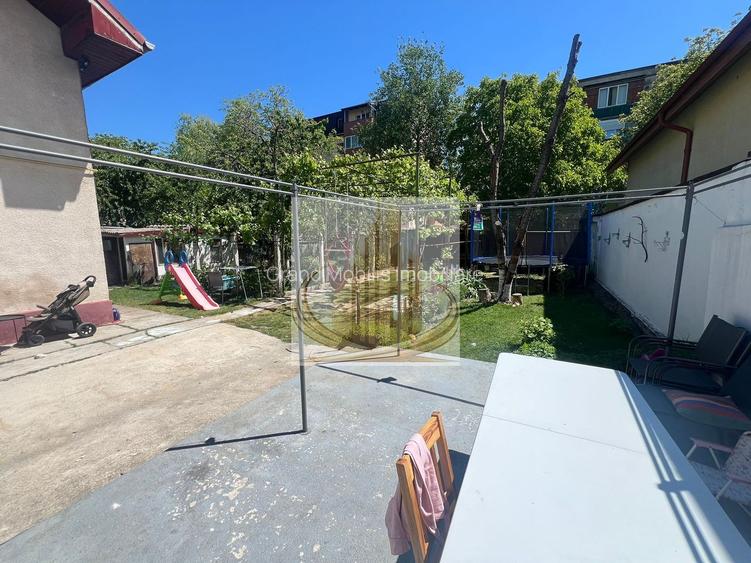 Casă spațioasă cu 2 apartamente, acces din 2 străzi – zona Lipovei - 18