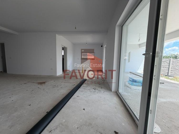 Casă Individuala | 3 camere | Toate utilitatile | Teren Generos | - 4