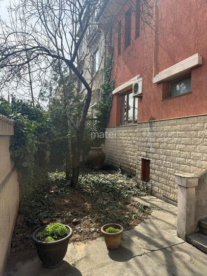 Cotroceni , Piața Leu , Palatul Cotroceni - 14