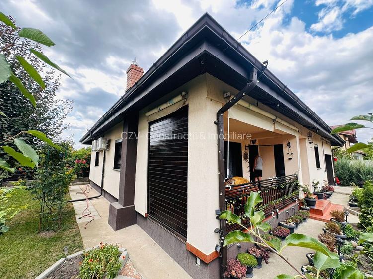 Parter cu structură pentru etaj, curte amenajată și organizare impeca - 2