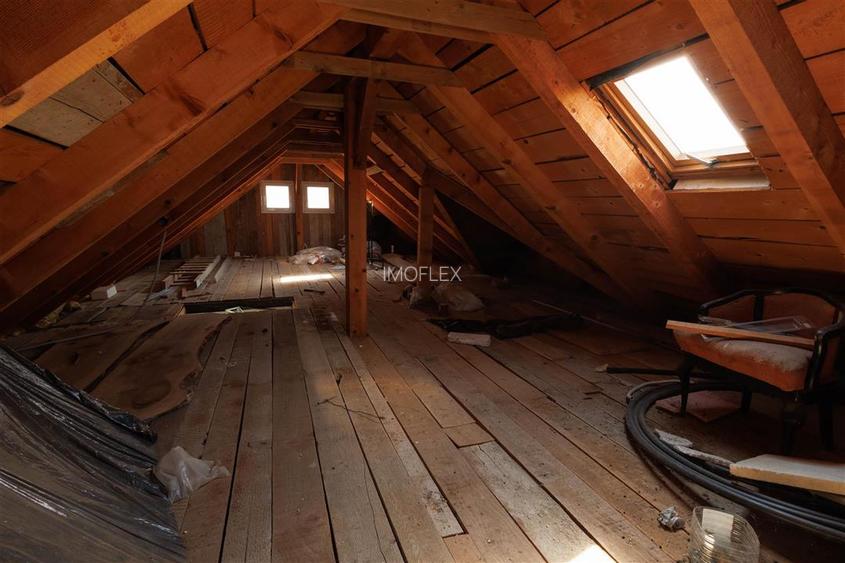 Casa spatioasa cu etaj si curte în Ghimbav - 20