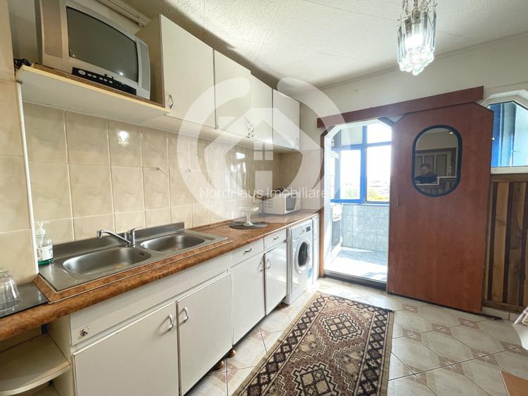 Apartament 2 camere decomandat | Vasile Aaron | Etaj 3 - 9