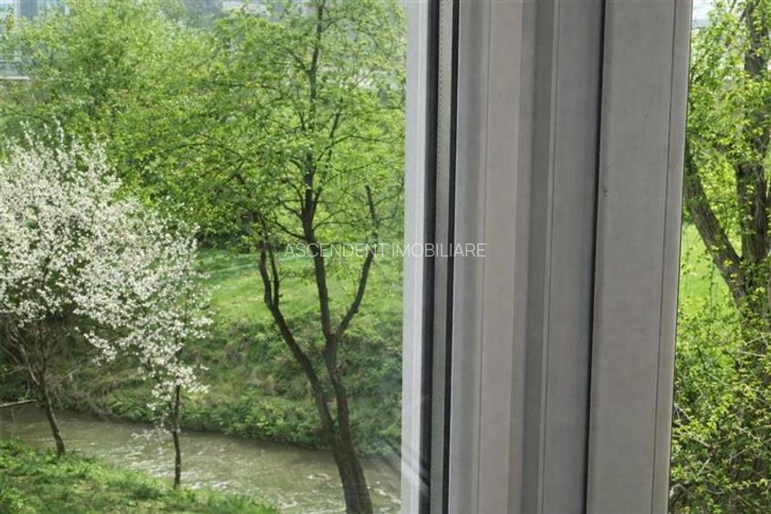 Prima inchiriere! Garsoniera cu balcon, parcare, vedere spre munte, Bartolomeu, - 3