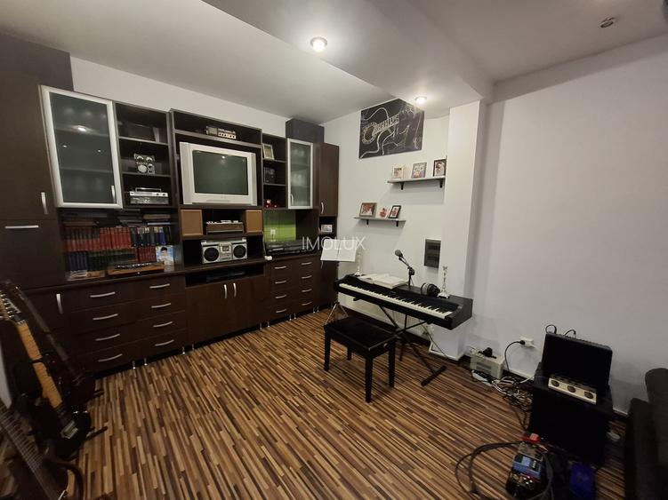 Vanzare | Vila Moderna | Curte 1050 Mp | Investitie | - 8