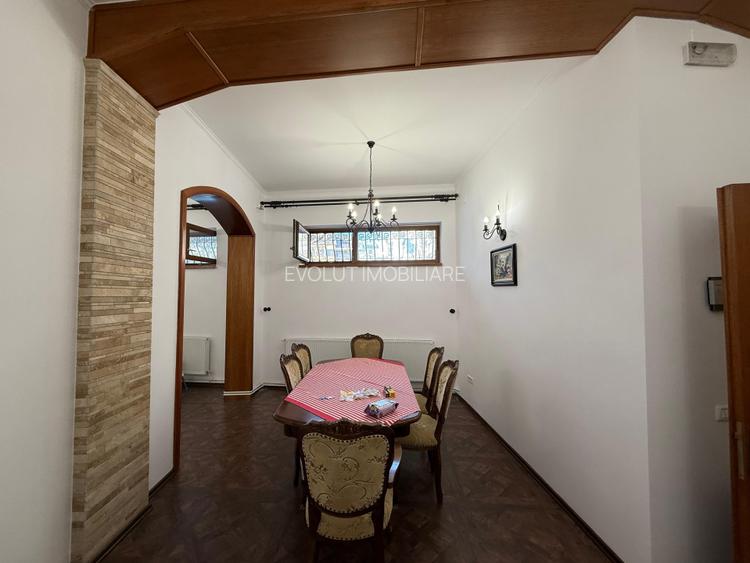 Vila de inchiriat - Ultracentral - 40