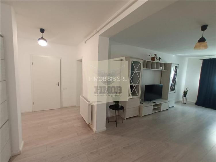 Apartament modern 90 mp utili cu 3 camere si 2 terase in Selimbar - 9