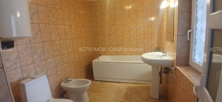 Casa 8 camere de vanzare Valea Voievozilor Targoviste 653mp teren - 7