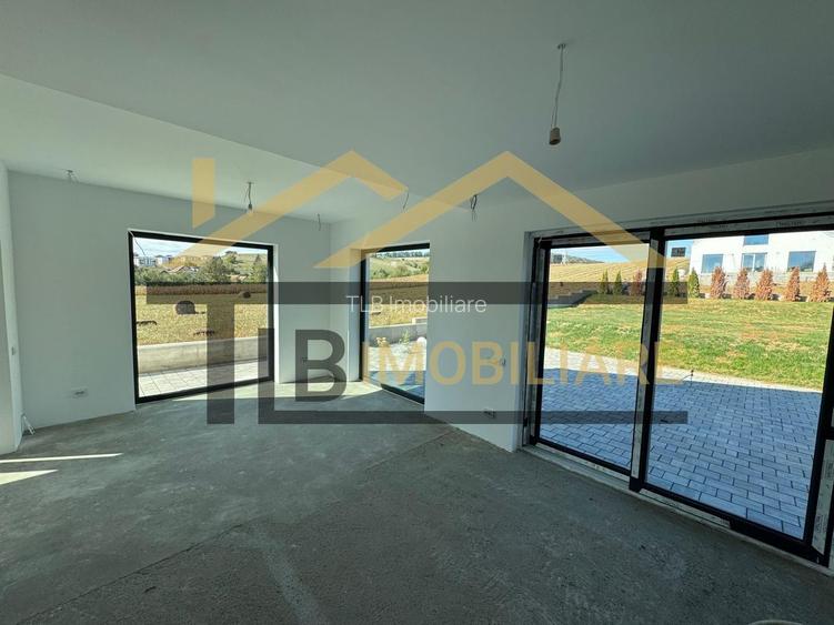 Casa individuala 4 camere, 181 mp utili, teren 822mp, zona Unirii - 6