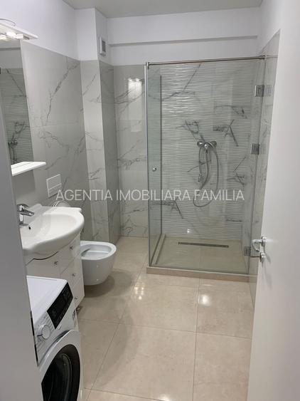 Inchiriem studio in Micro 17 , etaj 2 bloc ROKA, parcare privata, - 12