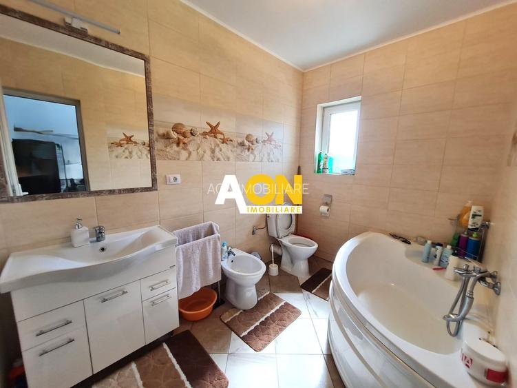 Casa 6 Camere, Teren 500 mp, D+P+E, Mobilata, Utilata, Zona Barabant - 11