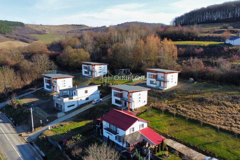 Casă modernă la cheie, cu priveliște superbă | Sânișor | 159.000 € - 15