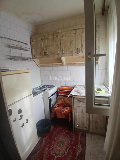 Garsoniera  baie bucatarie din constructie Aem Buziasului - 5