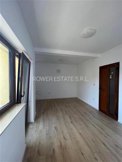 Casa cu 4 camere, 180 mp, situata in cartierul Europa! - 12