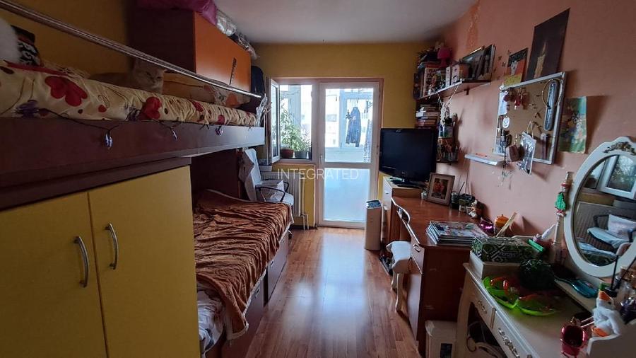 CENTRAL - SLOBOZIA, Apartament cu 4 camere - 93 mp - etaj 6/10 - 8