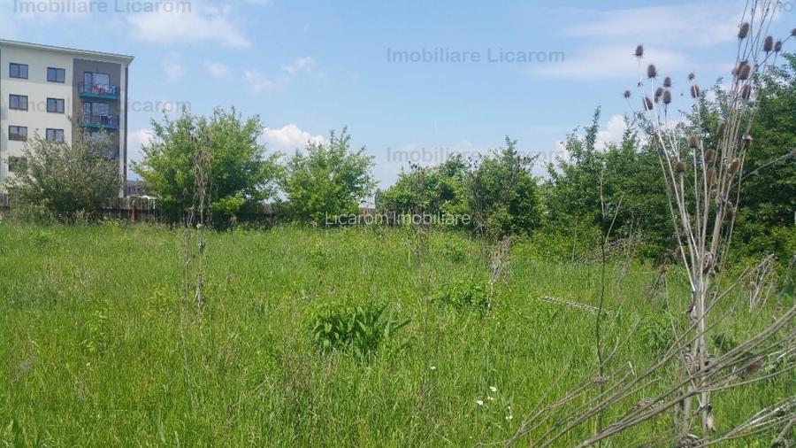 Teren 2000 mp,Tractorul 7,ideal constructie blocuri pret 160 eur/mp - 2