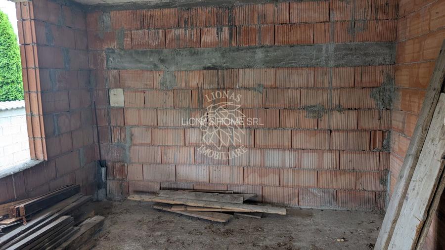 Casa 4 camere 200 mp con-teren 2000 mp-terase-garaj-14 km de Bistrita - 3