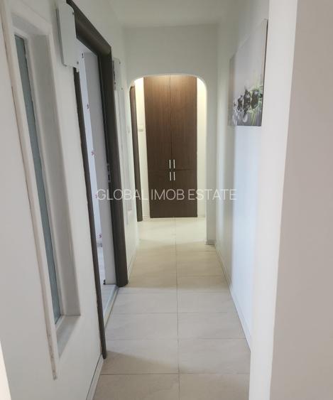 Vanzare Apartament 3 camere Renovat Drumul Taberei- Favorit - 11