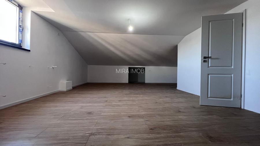 Complex rezidențial de vile individuale și duplexuri | Circuit închis | 220 mp - 26