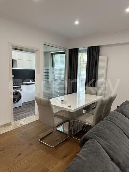 Parcul Kiseleff | Apartament mobilat cu 3 camere | 2 bai si terasa | garaj
