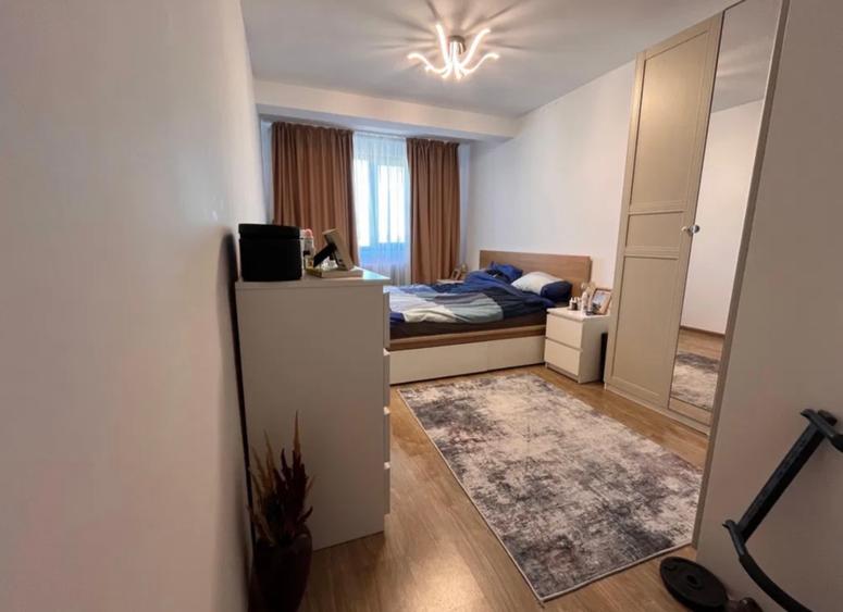 Vânzare apartament 2 camere cu parcare zona Mihai Bravu