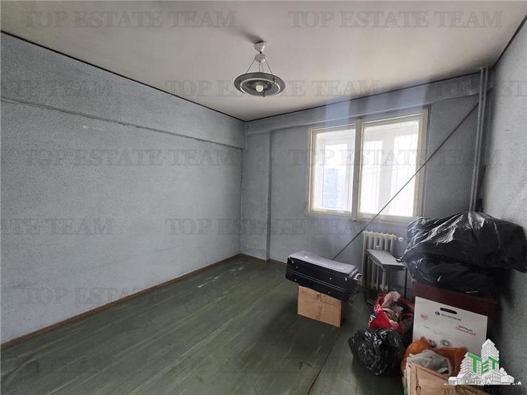 Apartament cu 3 camere in Cartierul Drumul Taberei, sector 6, langa metrou Valea