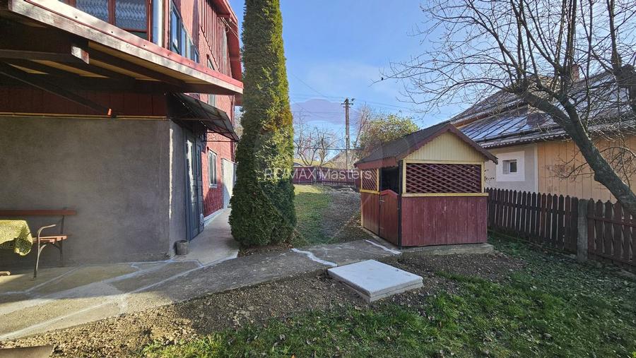 Casă / Vilă cu 3 camere de vânzare-Cacica-Suceava - 11