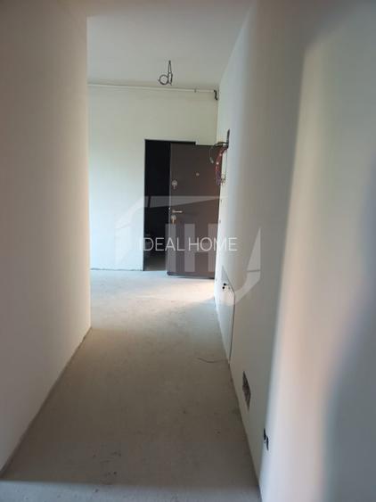 3 camere, semifinisat, parcare, Pod Ira - 2