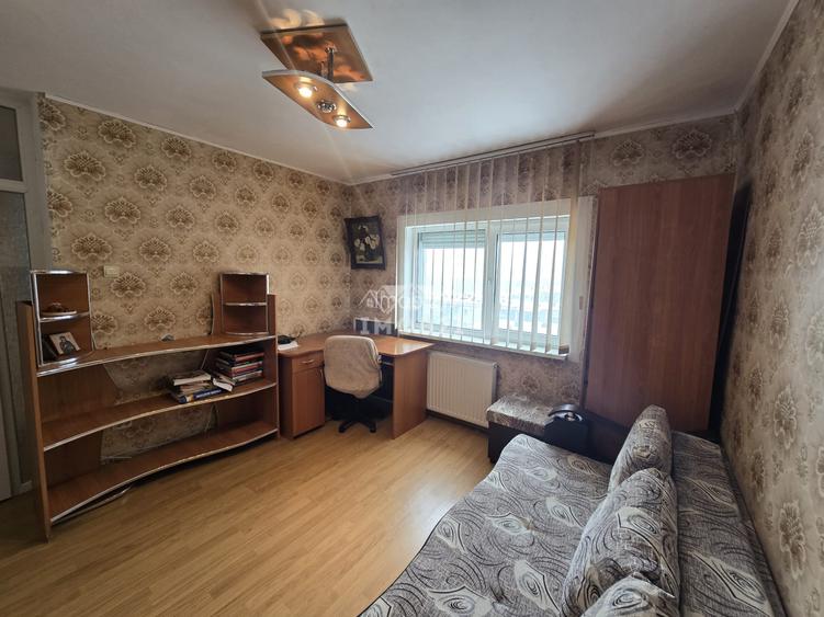Vanzare apartament 4 camere, cu vedere panoramica, in zona Eroilor Ploiesti - 3