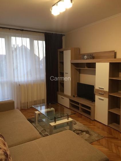 Închiriez apartament modern ULTRACENTRAL - 3