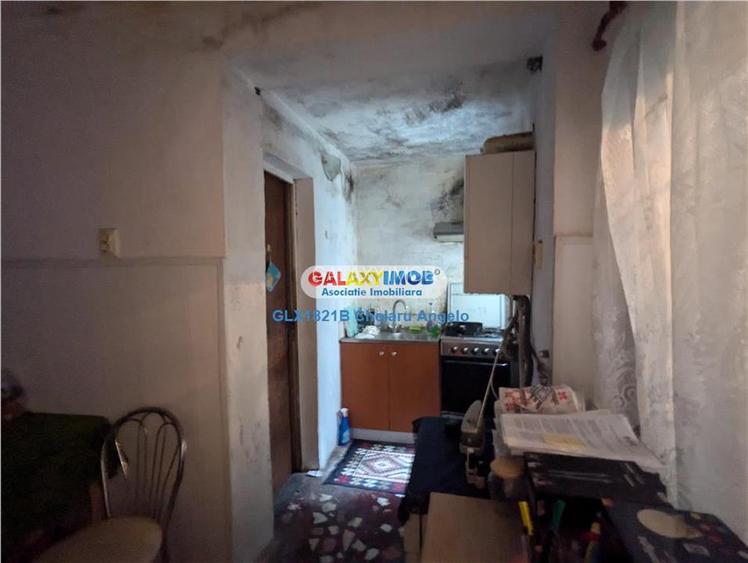 Unirii vila S+P+1 , spațiu comercial la parter,SU 206mp teren 293mp - 23