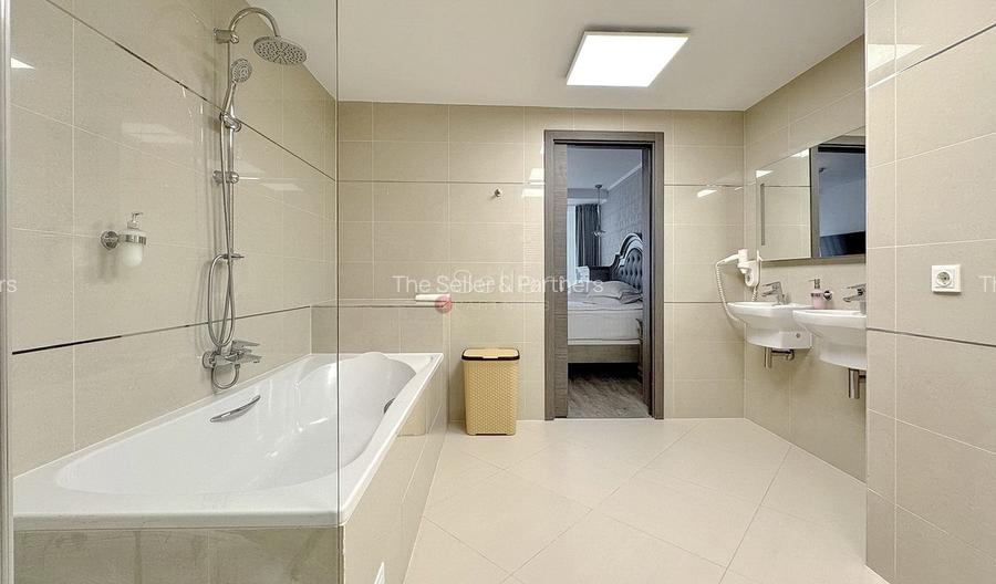 Penthouse generos cu priveliste spre Masivul Postavarul - 24