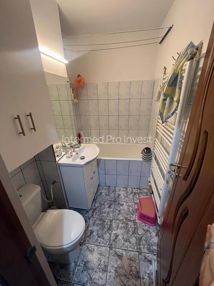 De vânzare – Apartament 3 camere, semi confort I - 5