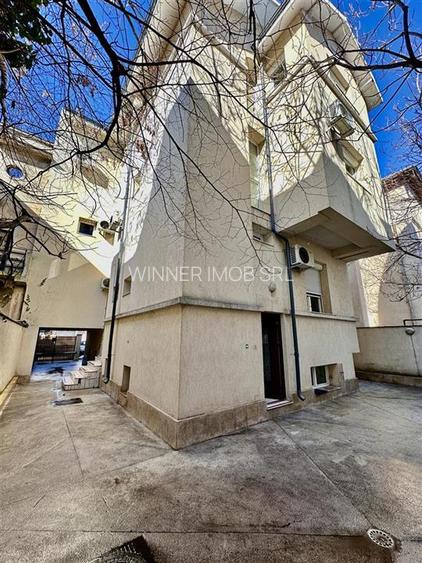 Inchiriere Vilă Cotroceni S+P+2E | 10 Camere | Locație de Top - 8