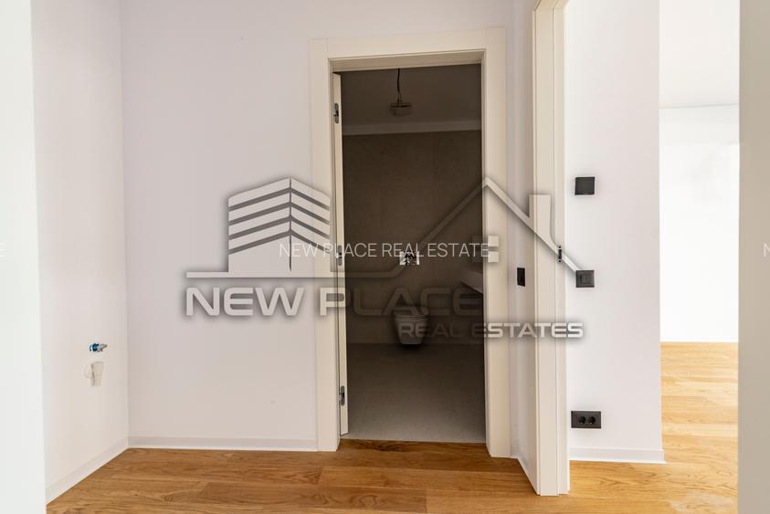 YachtKID | Vedere catre Lac | Terasa de 12,40 mp | Bucatarie inchisa | LUX - 10