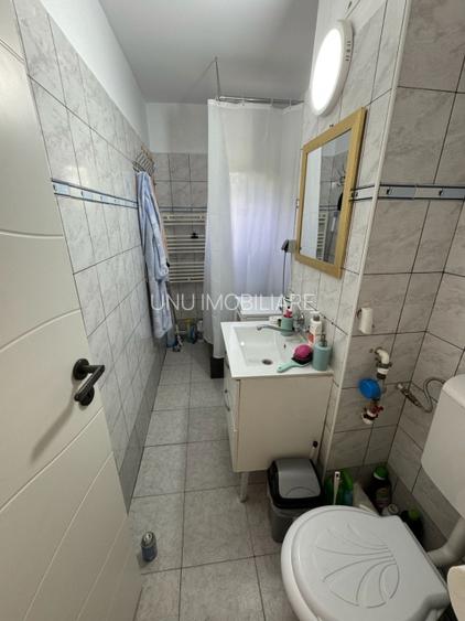 etaj 1 ap 2 camere decomandat 54mp renovat bloc 1985 zona selgros cug - 4
