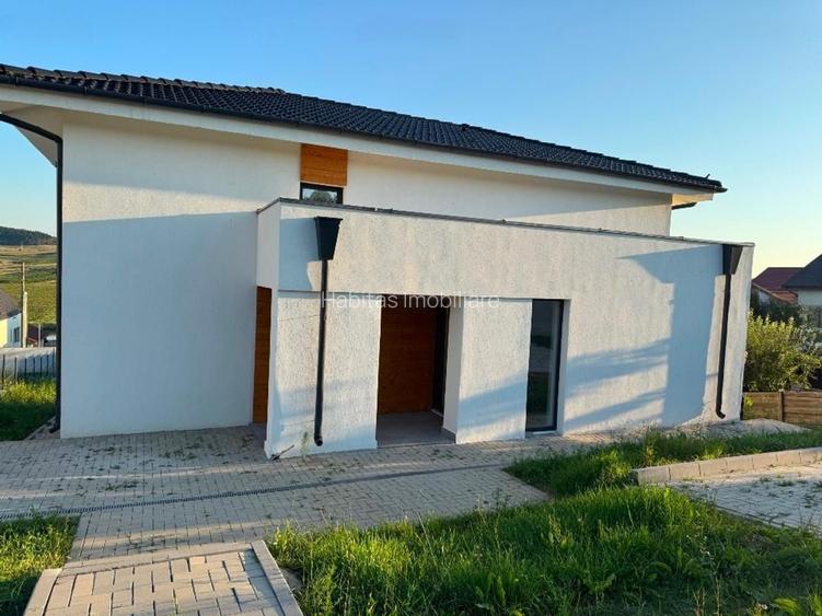 Casa individuala, teren 750 mp, Chinteni cu panorama spre lac - 18