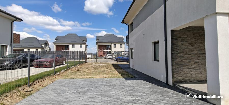 Casă individuală de vânzare în Dezmir, teren 741 mp - 2
