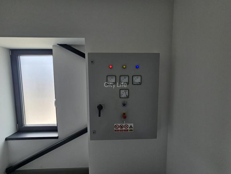 Hala noua de inchiriat str. Trei Fantani - 12