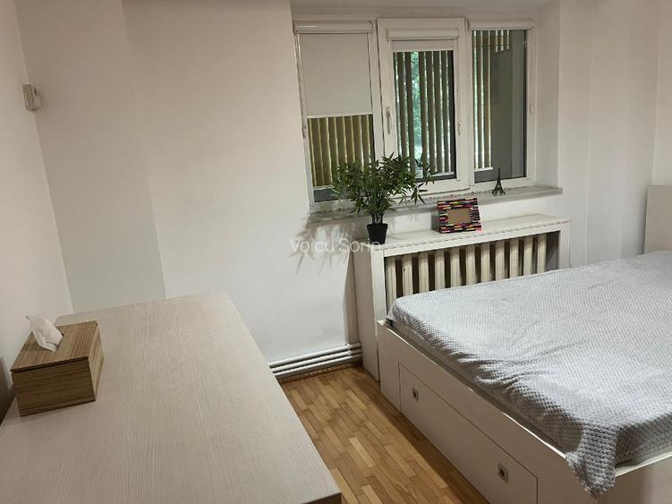 Inchiriez apartament cu 3 camere, zona Piata Centrala, Craiova 83 mp 2 bai 2 bal - 4