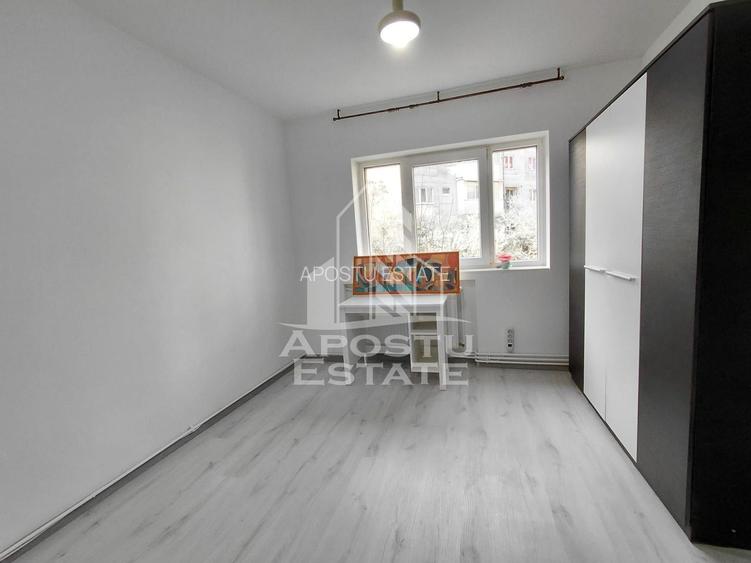 Apartament spatios 3 camere, etaj intermediar, Girocului Timisoara - 11