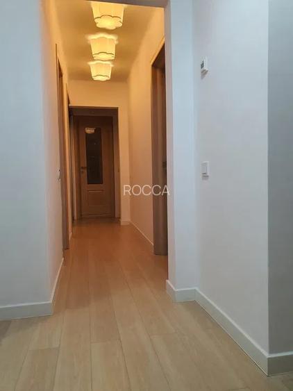 Apartament de 3 camere, decomandat, 2 bai, zona Dristor  - 11