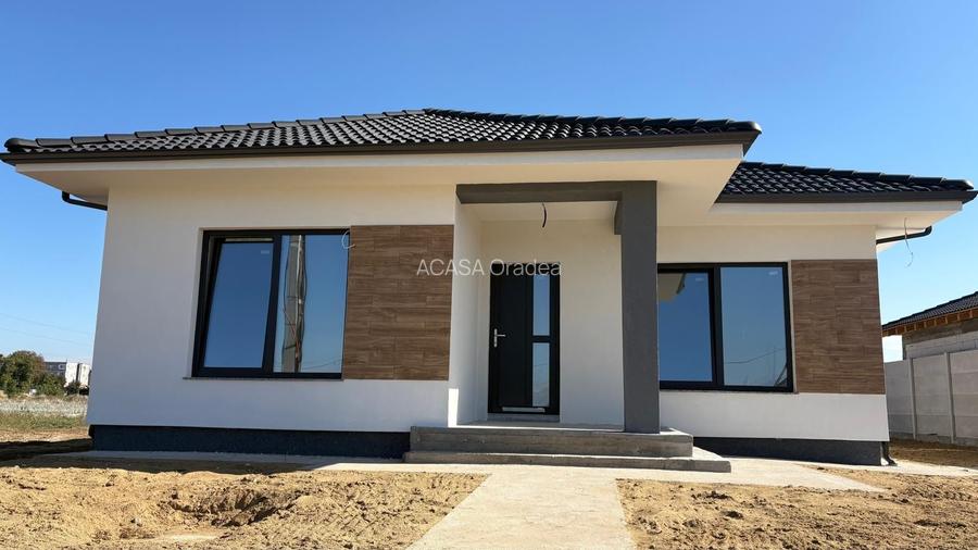 Casa Santandrei, 162 000 E (neg). Comision 0. - 4