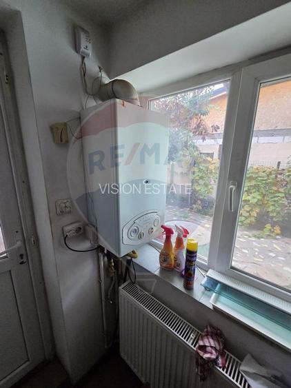 Ansamblu casa de locuit, hala productie ,spatiu de birouri si teren - 15