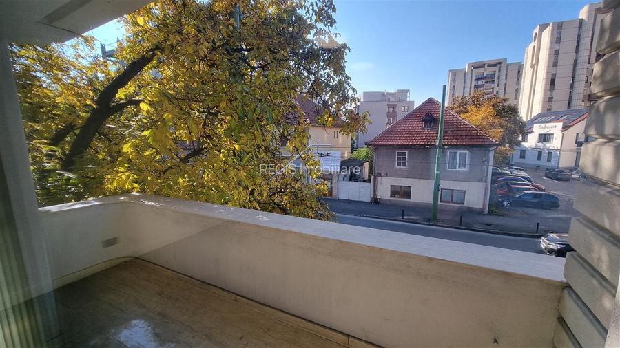 Vila - Bloc modern de 11 camere zona Centrul Civic , Onix - 13