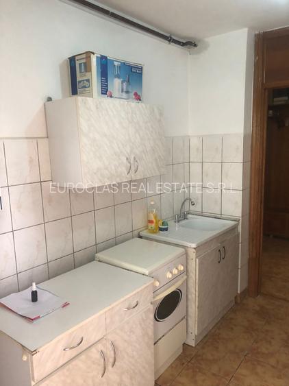 Apartament 2 camere decomandat - Tomis III - 81.900 euro (Cod E2+E7) - 4