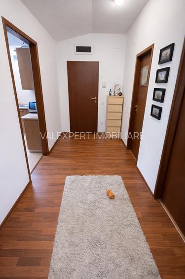 Apartament 3 camere spațios, cu terasă de 25 mp și loc de parcare – Str. Smârdan - 11