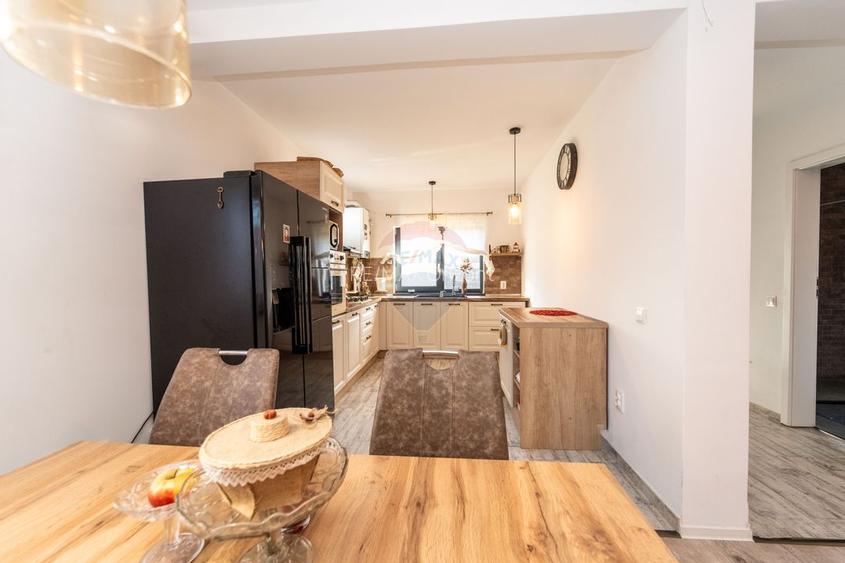 Comision 0% | Casa P+M cu terasa, semineu | 400 mp teren, Izvor! - 24
